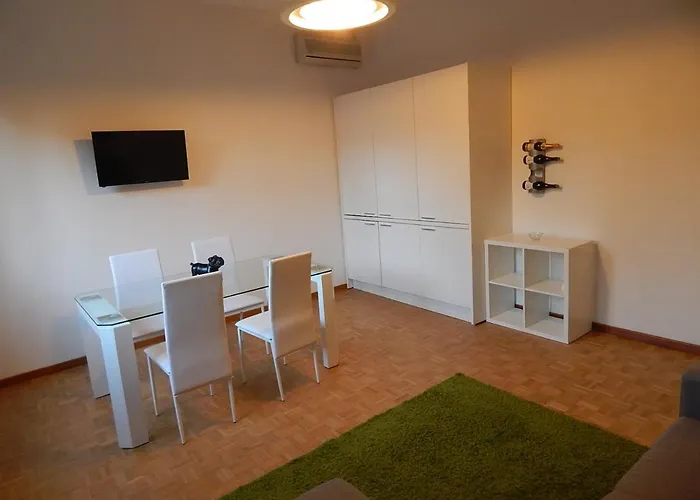 La Casa Del Parco Ferrari Apartman Modena