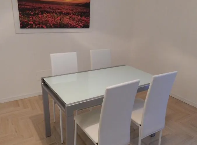 La Casa Del Parco Ferrari Apartman *