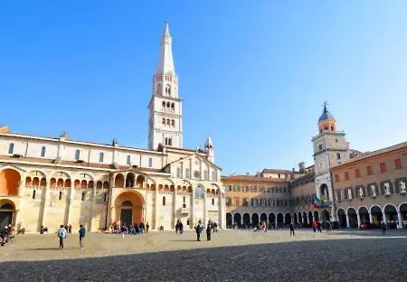 La Casa Del Parco Ferrari 摩德纳