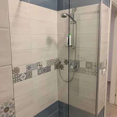 公寓 La Casa Del Parco Ferrari 摩德纳