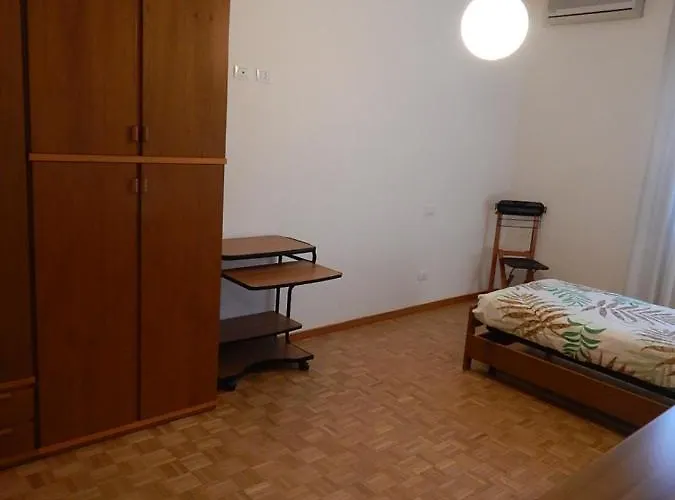 Appartement La Casa Del Parco Ferrari *